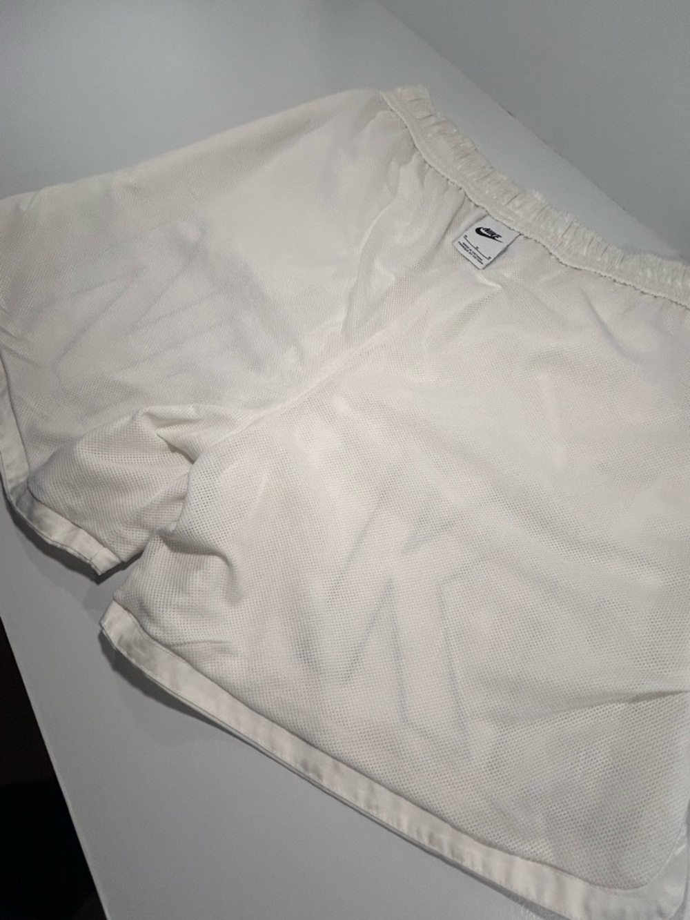 Nike Swim Trunks Mens Medium White Spellout Logo Athletic Shorts Lined - Picture 11 of 11
